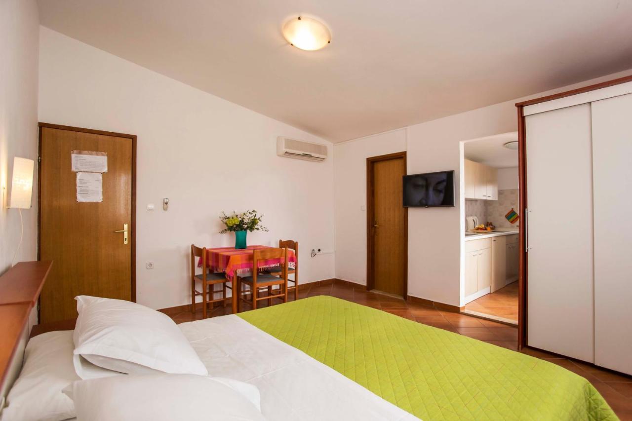 Apartments Romano Rovinj Eksteriør billede