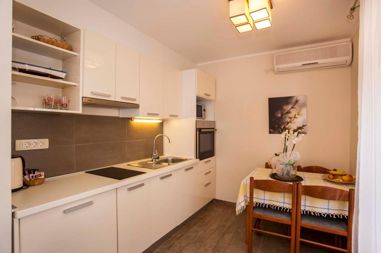 Apartments Romano Rovinj Eksteriør billede