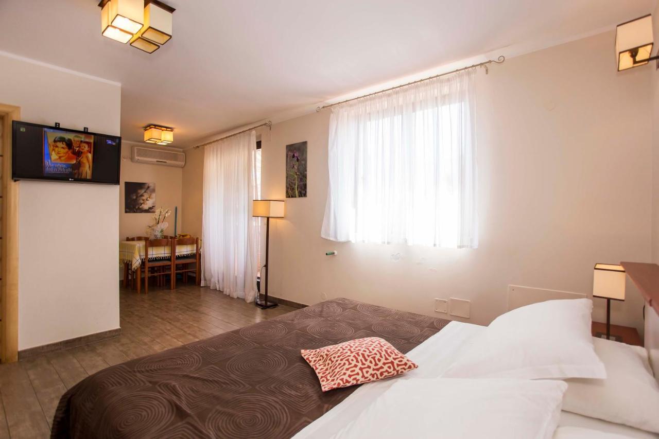 Apartments Romano Rovinj Eksteriør billede